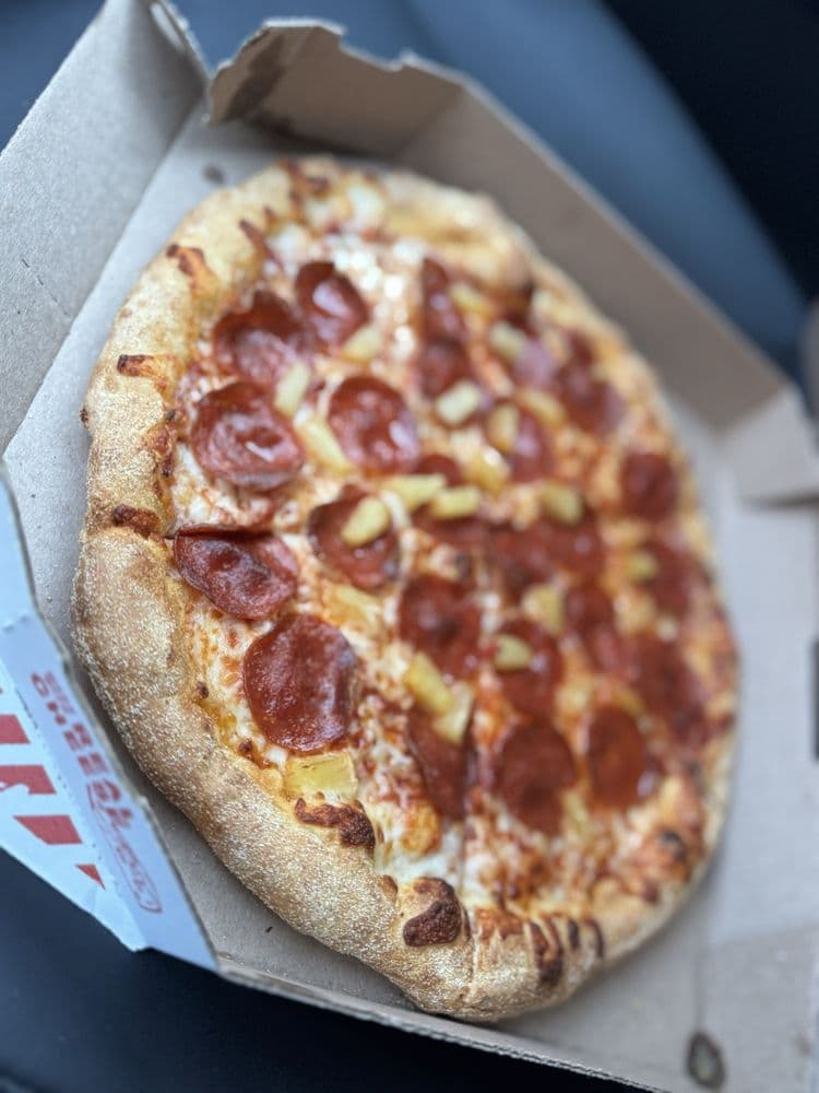 Domino's Handmade Pan Pizza