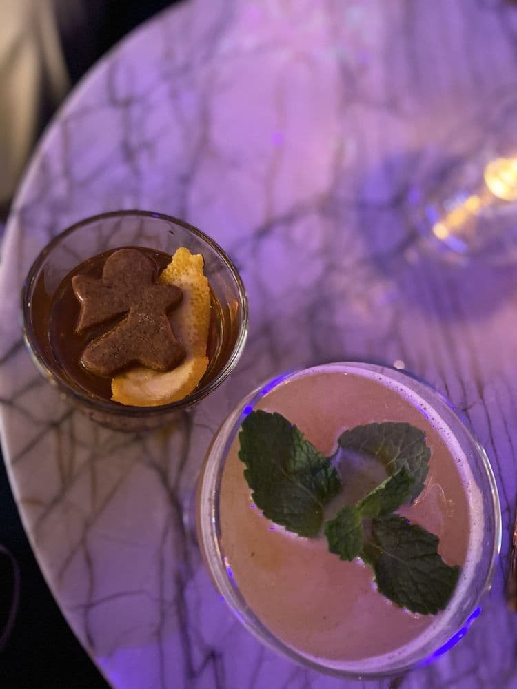 Terrace Lounge